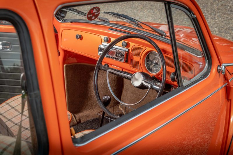 VW Beetle 1971 interior