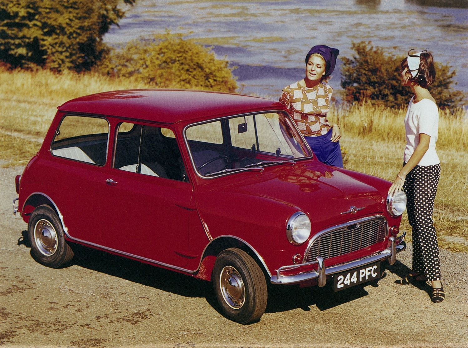 Morris Minor Mini and two women